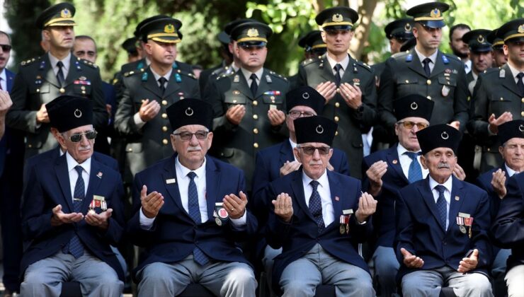 15 Temmuz anması: Edirne, Kırklareli, Tekirdağ’da şehitlik ziyaretleri