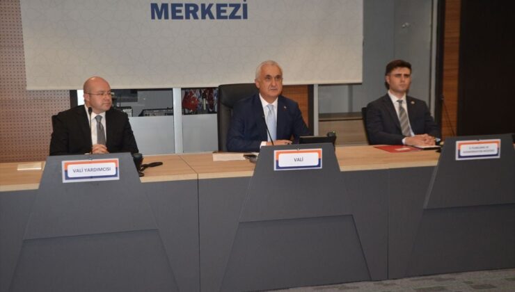 <a href="/finans/">FİNANS</a>