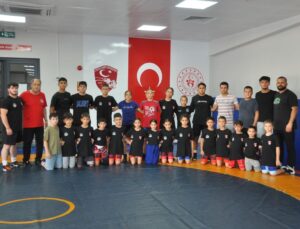 <a href="/spor/">SPOR</a>