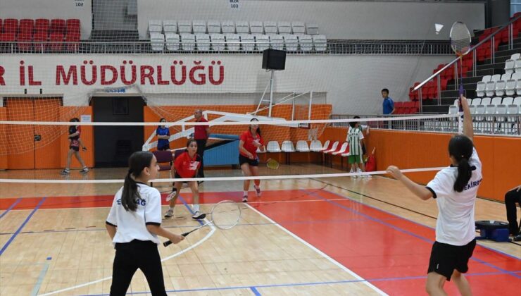 <a href="/spor/">SPOR</a>
