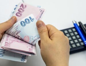 Akaryakıta yeni zam! Psikolojik sınır aşılıyor