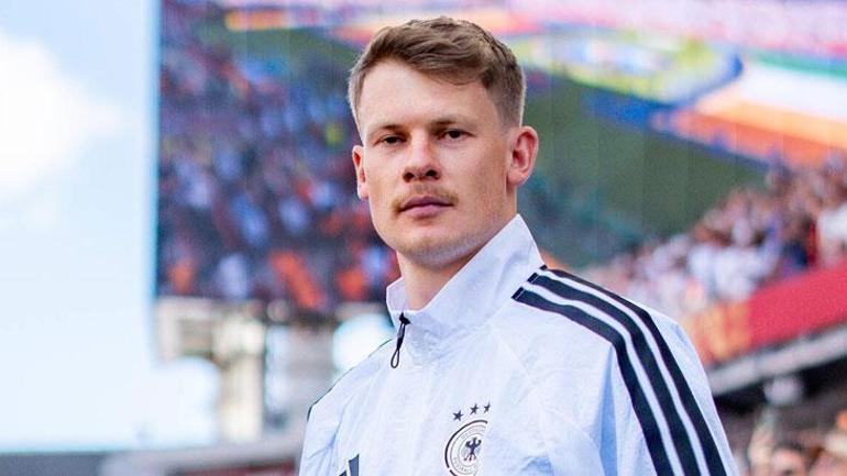 Alexander Nübelde işlem tamam, Midtjylland maçında kalede
