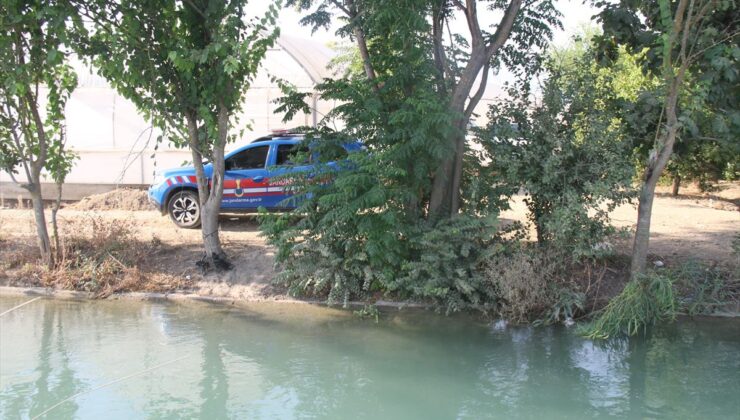 Antalya’da sulama kanalı yanında motosikleti ve telefonu bulunan kişi için arama çalışmaları başladı