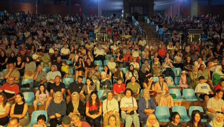 Balıkesir’de Dünya Halk Dansları Yarışması’nın il etabı gerçekleştirildi