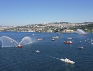 Boğaz’da 15 Temmuz Korteji: 253 Gemiyle Anma