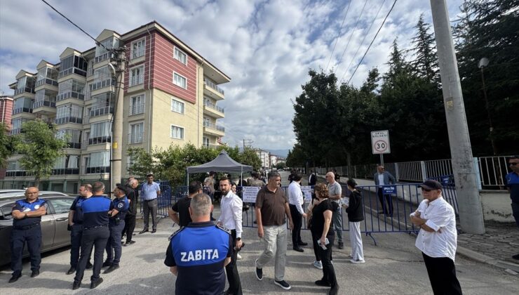Bolu Belediyesi irtikap davasında ilk duruşma! Parayı nasıl aldığını anlattı