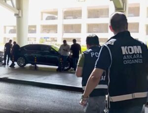 Çankaya Belediye Başkanı Güler’in gözaltına alınacağı havalimanında dikkat çeken hazırlık