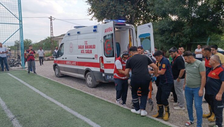 Çorum’da parmağı kapıya sıkışan çocuk helikopter ambulansla Ankara’ya gönderildi