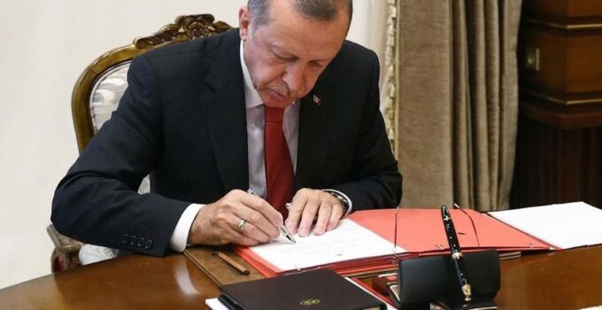Cumhurbaşkanı Erdoğan’dan çok sayıda atama ve görevden alma kararı