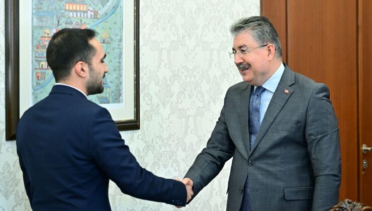 Eskişehir Valisi Yılmaz, T3 Vakfı İl Temsilcisi Yurtsever’i kabul etti