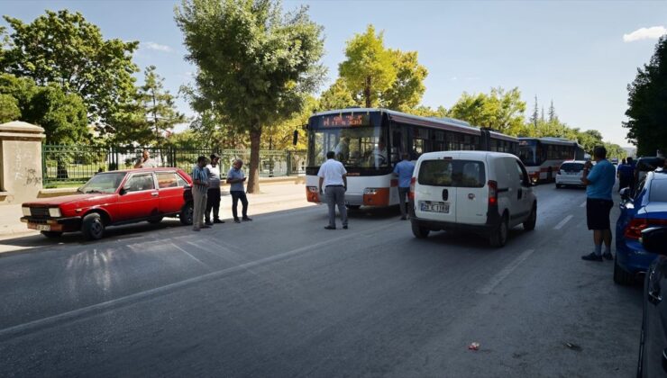 Eskişehir’de belediye otobüsünün çarptığı çocuk yaralandı