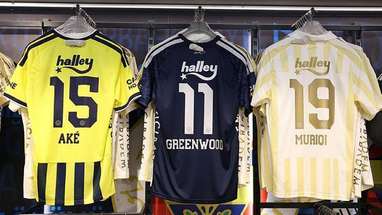Fenerbahçede yeni transferlerin forma numaraları belli oldu Greenwood, Ake, Muriqi…