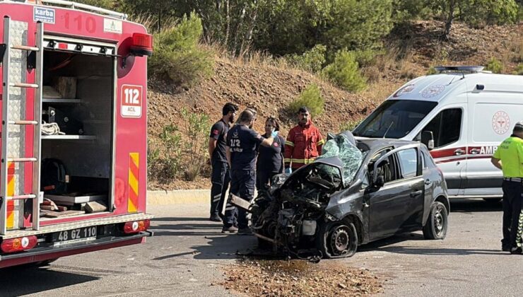 Fethiye’de otomobil çarpıştı: 1 ölü, 2 yaralı