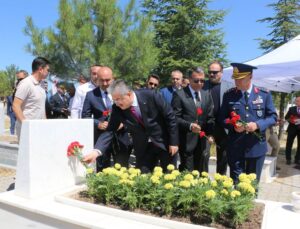 FETÖ’nün darbe girişiminde şehit olan polis memuru Fatih Dalgıç, Eskişehir’de anıldı