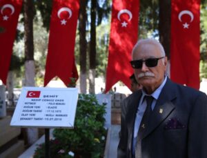 FETÖ’nün Darbe Girişiminde Şehit Polis Eker Anıldı