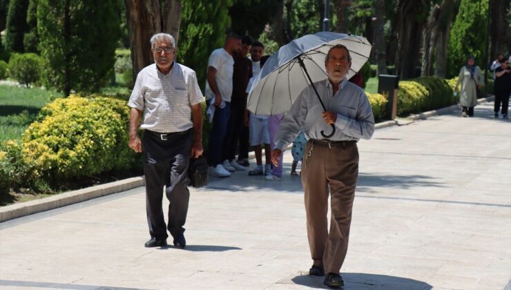 Gaziantep ve Şanlıurfa’da sıcak hava etkili oluyor