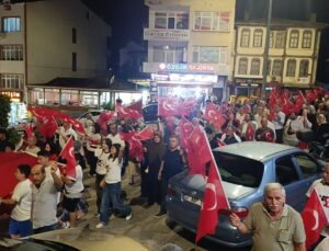 Gerze’de 15 Temmuz anma yürüyüşü