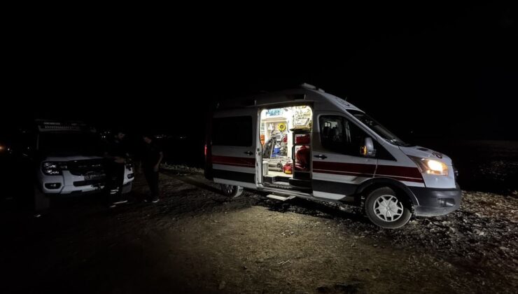 Hazar Gölü’nde kaybolan genç için arama çalışması