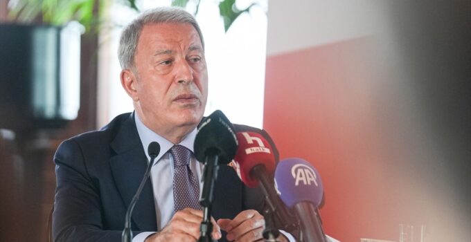 Hulusi Akar: S-400 sorunu çözülecek, F-35 süreci başlayacak