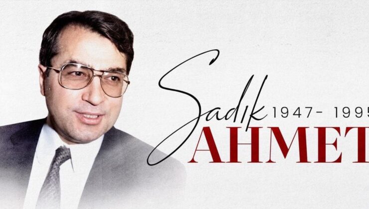 İletişim Başkanı Duran, Dr. Sadık Ahmet’i Andı