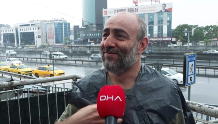 İstanbul’da yağmura hazırlıksız yakalananlar, kapalı alanlara koştu