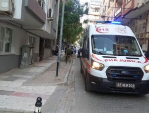 Kötü kokular gelen dairesinde ölü bulundu