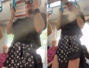 Marmaray’da pes dedirten görüntü! Yolculara aldırış etmeden barfiks çekti