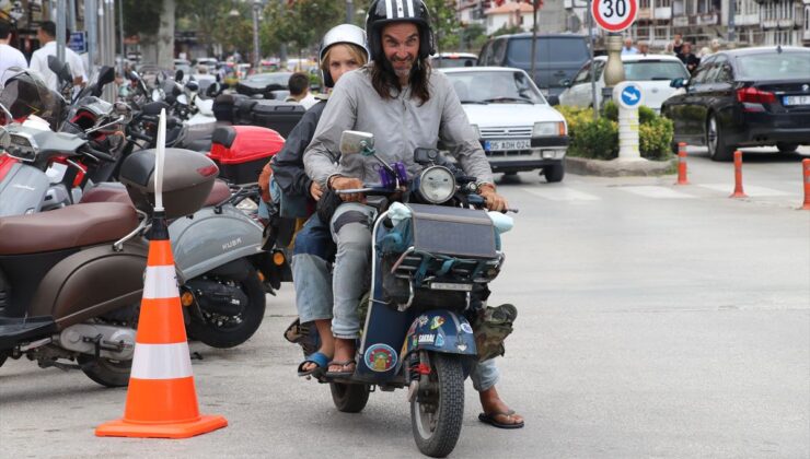 Motosikletle dünya turuna çıkan İtalyan baba ve oğul Amasya’da