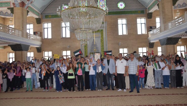 Muş’ta TÜGVA Yaz Okulları Cami Buluşması etkinliği yapıldı