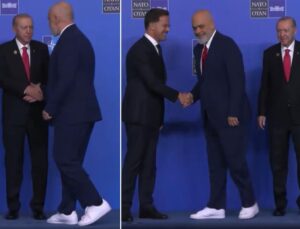 Rama fotoğraf çekimine spor ayakkabıyla katıldı, Erdoğan’ın bakışları dikkatlerden kaçmadı