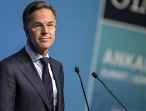 Rutte, Türkiye’nin savunma sanayisini öve öve bitiremedi