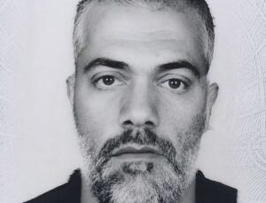 Şanlıurfa’da Kamyonette Ölü Bulundu