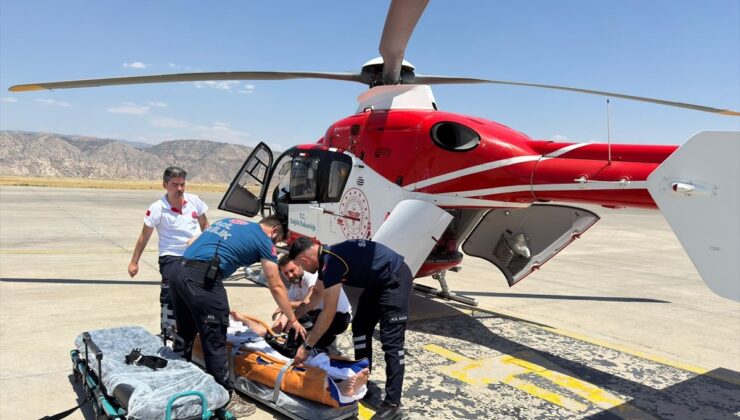 Şırnak’ta bir hasta ambulans helikopterle Şanlıurfa’ya sevk edildi