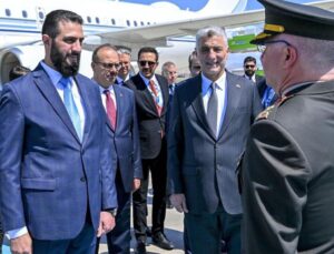 Suriye Cumhurbaşkanı Şara, Barrack ile görüştü