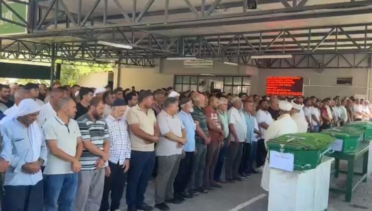 Tarsus’ta boğulan ailenin cenazeleri defnedildi
