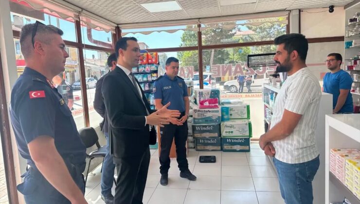Ulaş Kaymakamı Avcı ilçe esnafını ziyaret etti