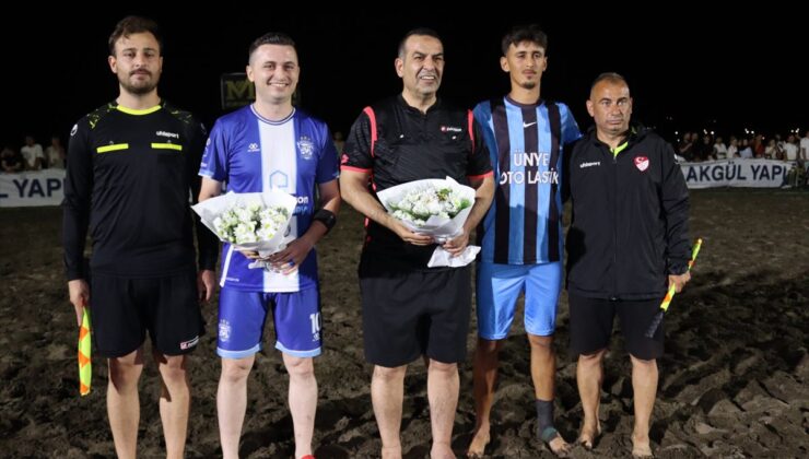 Ünye’de Manyetik Kum Futbolu Turnuvası Heyecanı