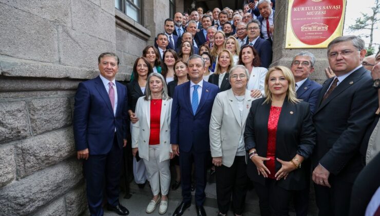 YENİ Parti’de PM, YDK ve grup başkanvekilleri belirlendi
