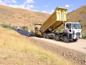 Ağrı’da KÖYDES Yatırımları Sürüyor