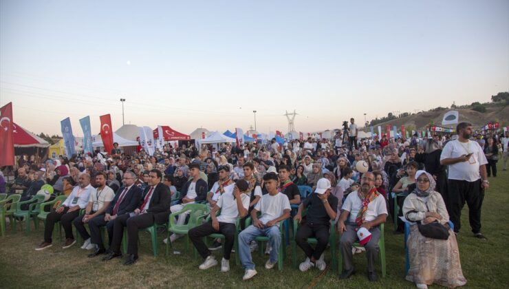 Ahlat’ta Malazgirt Zaferi’nin 955. Yılında Grup Dergah Konseri