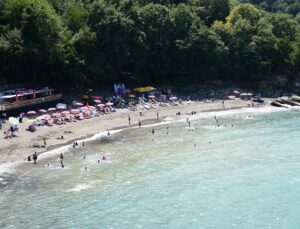Akçakoca’da Sıcak Havaya Deniz Molası