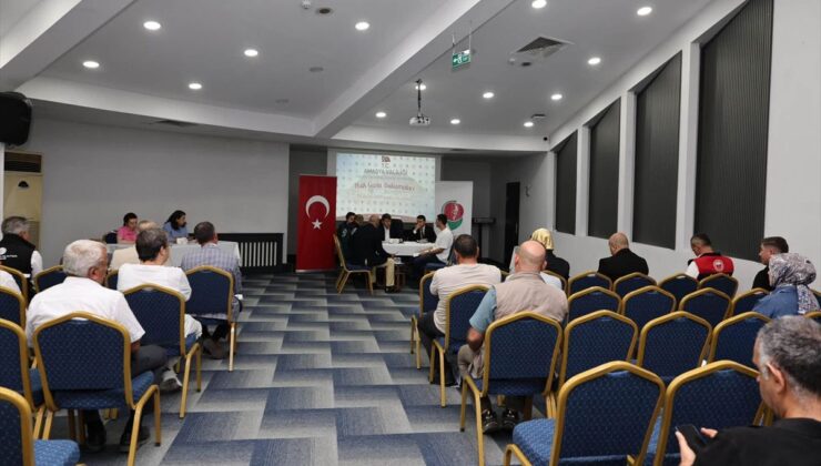 Amasya Valisi halk gününde vatandaşları dinledi