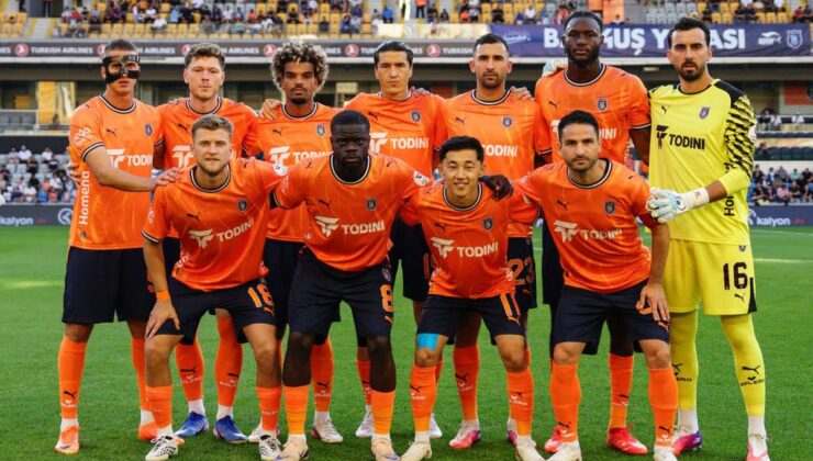 Başakşehir, Kocaelispor’u 2-0 Mağlup Ederek Lige 3 Puanla Başladı