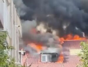 Bayrampaşa’da Çatı Katında Yangın