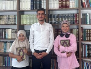 Beypazarı’nda Öğrencilere Kur’an-ı Kerim Hediyesi