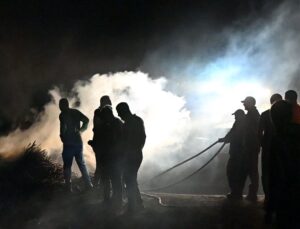Bitlis’te mezarlıkta çıkan yangın söndürüldü