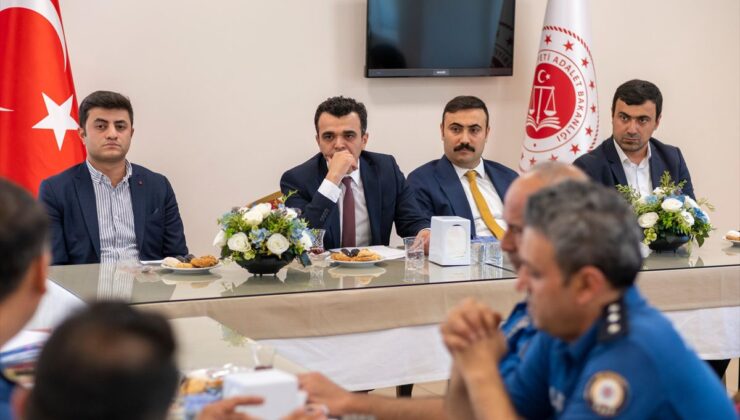 Denizli’de adli soruşturmaların etkinliğine yönelik toplantı yapıldı