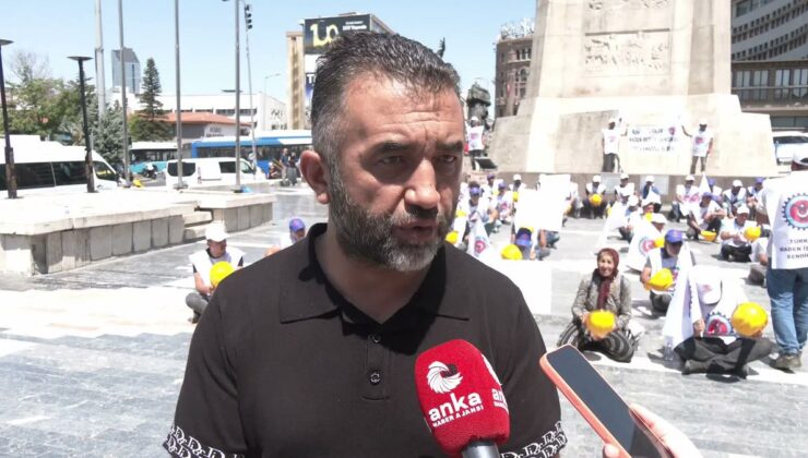 Doruk Madencilik işçilerinin, Ulus Meydanı’ndaki oturma eylemi sürüyor: “Ankara’nın göbeğindeyiz. Buradan başka nereye gideceğiz?”