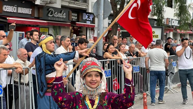 Ege’de 30 Ağustos Zafer Bayramı Coşkuyla Kutlandı