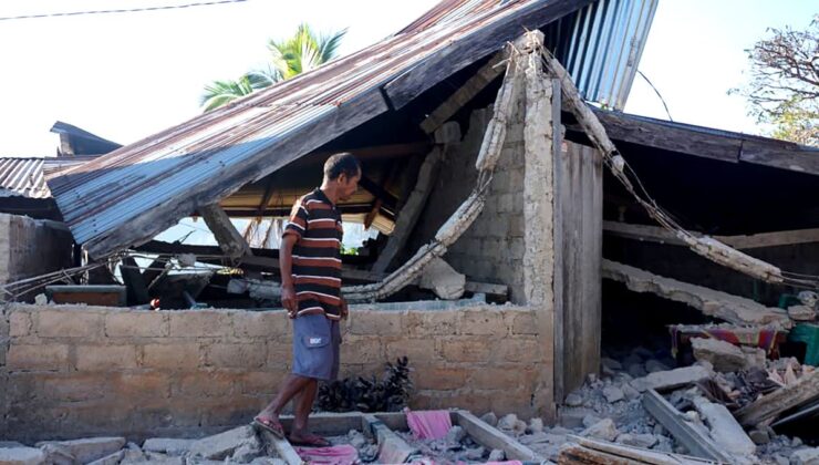 Endonezya’da 7,7’lik deprem: Ölü sayısı 54’e yükseldi